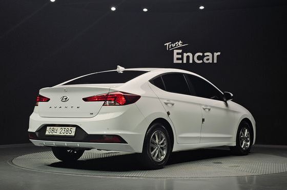 Hyundai AVANTE 1.6 Smart — пробег 26 392 км — фото 2 из 5