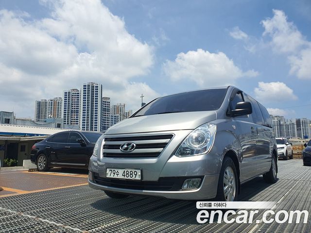Hyundai Starex 11-Seater Wagon Modern — пробег 95 000 км — фото 2 из 5