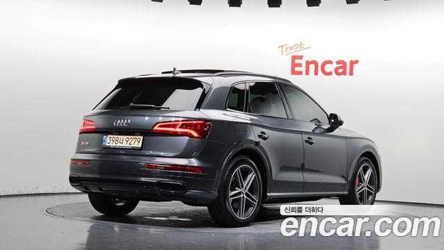 Audi SQ5 3.0 TDI Quattro — пробег 76 805 км — фото 2 из 5