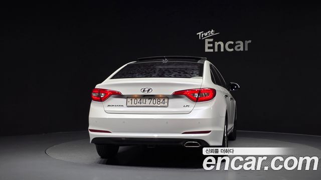 Hyundai Sonata LPI Premium — пробег 184 317 км — фото 4 из 5