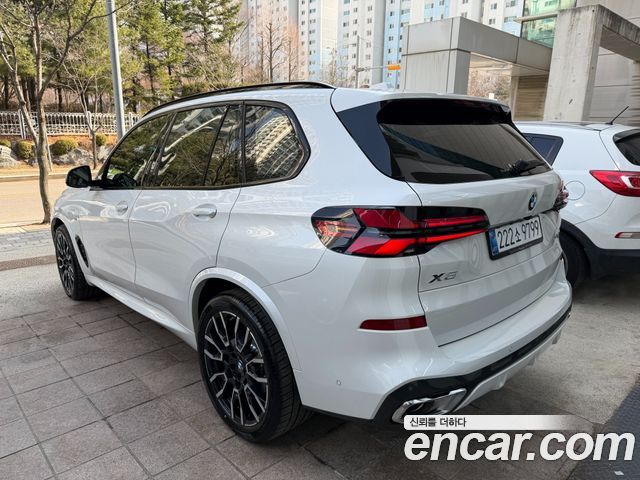 BMW X5 xDrive 40i M Sport — пробег 2 240 км — фото 4 из 5