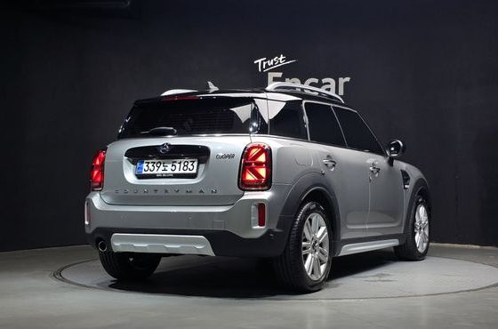 Mini Countryman Classic Plus Launch Pack 2nd Gen — пробег 7 420 км — фото 2 из 5