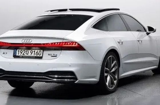 Audi A7 50 TDI Quattrp Premium — пробег 87 000 км — фото 2 из 5