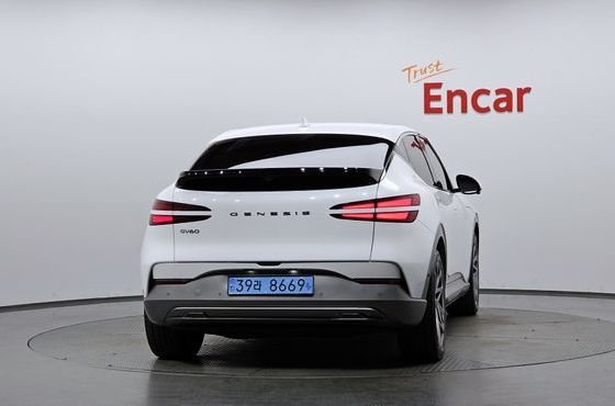 Genesis GV60 Standard AWD — пробег 111 473 км — фото 4 из 5