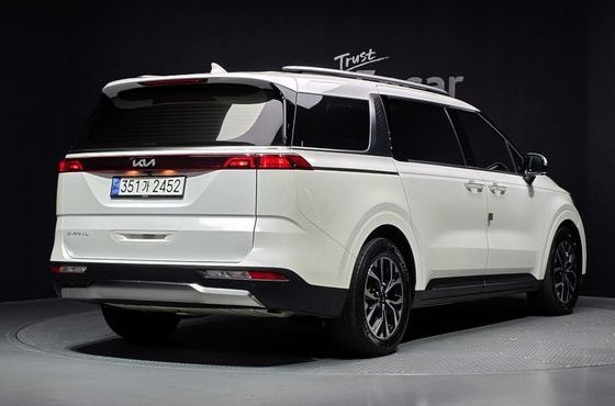 Kia Carnival Diesel 9-Seater Noblesse — пробег 131 636 км — фото 2 из 5