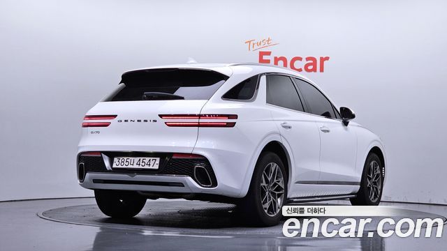 Genesis GV70 из Кореи Encar