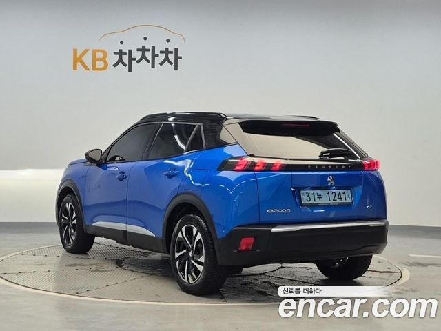 Peugeot 2008 EV GT — пробег 75 000 км — фото 2 из 5