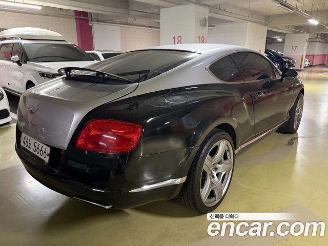 Bentley Continental 6.0 GT — пробег 100 149 км — фото 2 из 5