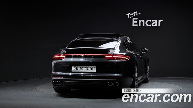 Porsche Panamera 3.0 AWD — пробег 34 007 км — фото 4 из 5