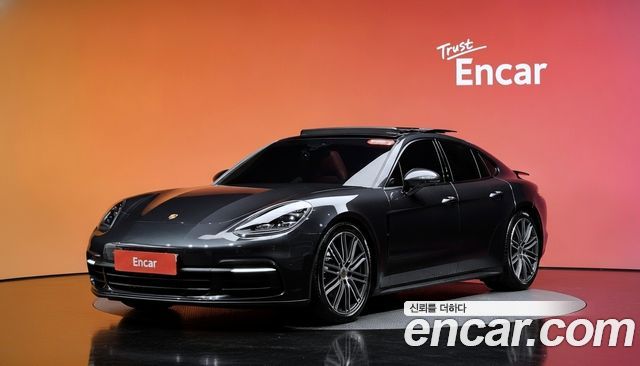 Porsche Panamera 3.0 AWD — пробег 34 007 км — фото 1 из 5