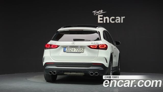 Mercedes-Benz GLA-Class GLA45 AMG 4MATIC+ — пробег 97 106 км — фото 4 из 5