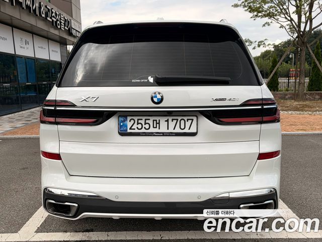BMW X7 xDrive 40i M Sport 6STR — пробег 33 000 км — фото 4 из 5