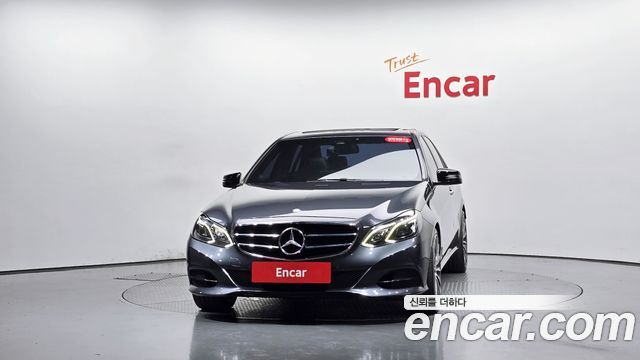 Mercedes-Benz E-Class E220 Bluetec Avantgarde Sport — пробег 163 164 км — фото 3 из 5