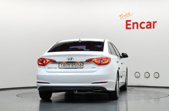 Hyundai Sonata LPI Modern — пробег 157 501 км — фото 4 из 5