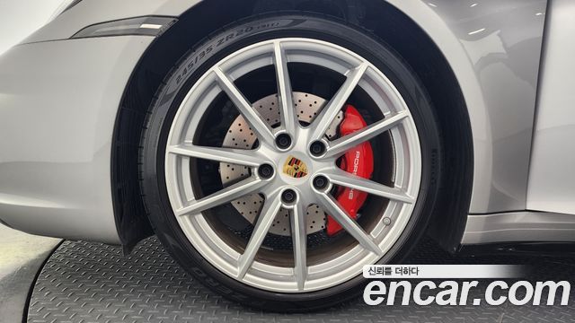 Porsche 911 Carrera S — пробег 6 289 км — фото 5 из 5