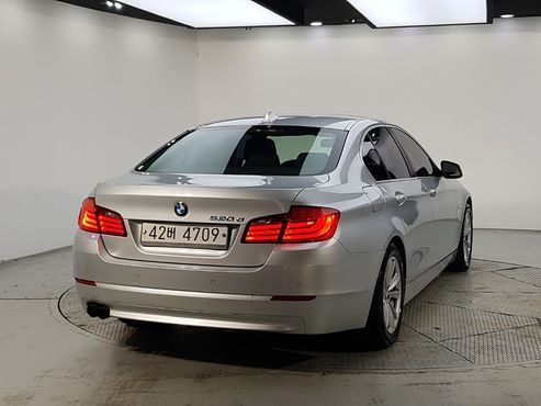 BMW 5-Series 520d — пробег 178 000 км — фото 4 из 5