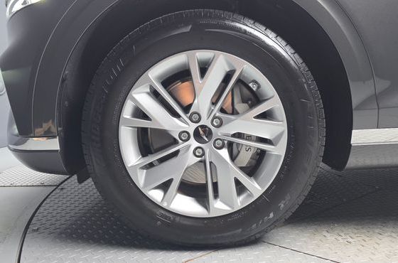 Genesis GV70 2.5T Gasoline AWD — пробег 10 679 км — фото 5 из 5