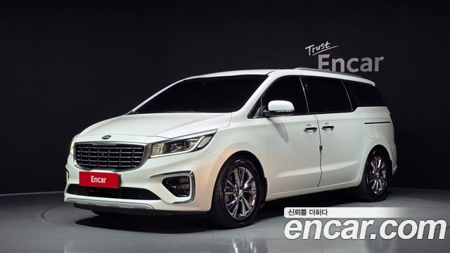 Kia Carnival 7-Seater Limousine President — пробег 140 999 км — фото 1 из 5