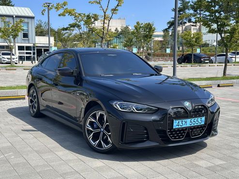 BMW i4 eDrive40 M Sports Pro — пробег 50 057 км — фото 1 из 5