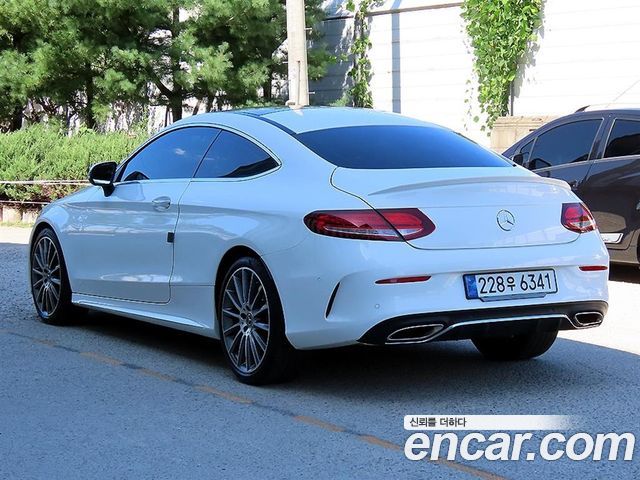 Mercedes-Benz C-Class из Кореи Encar