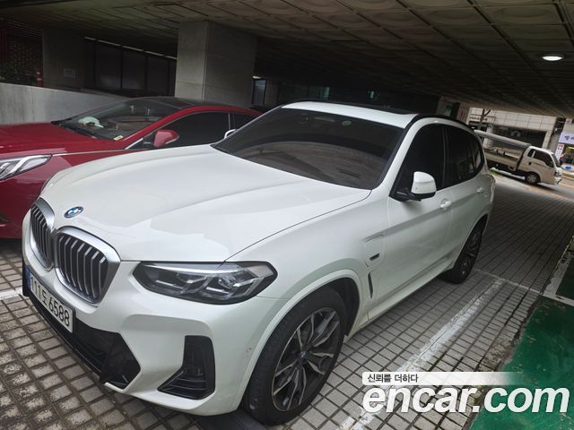 BMW X3 xDrive 30e M Sports Pro — пробег 33 700 км — фото 1 из 5