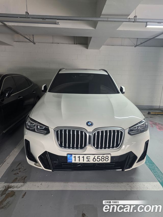 BMW X3 xDrive 30e M Sports Pro — пробег 33 700 км — фото 3 из 5