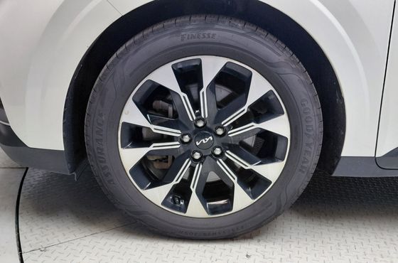 Kia Carnival Gasoline 9-Seater Noblesse — пробег 128 506 км — фото 5 из 5