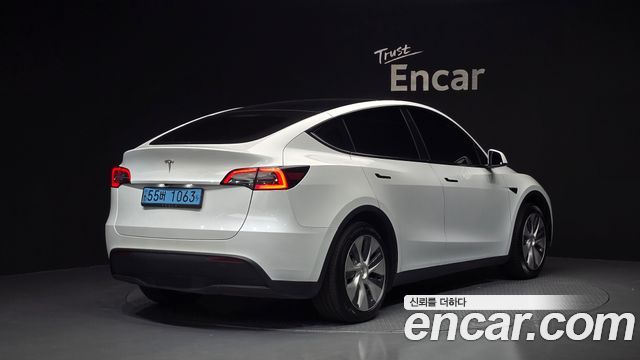 Tesla Model Y RWD — пробег 157 838 км — фото 2 из 5