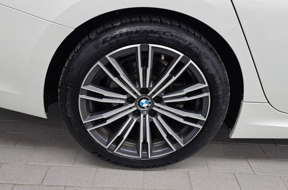 BMW 3-Series 320i M Sport — пробег 85 202 км — фото 5 из 5
