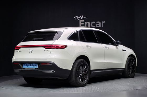 Mercedes-Benz EQC EQC400 4MATIC — пробег 53 568 км — фото 2 из 5