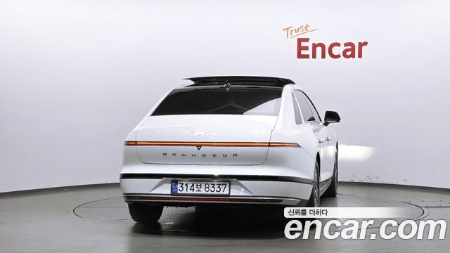 Hyundai Grandeur из Кореи Encar