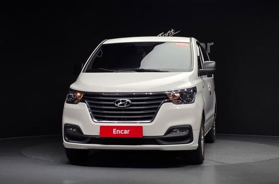 Hyundai Starex Van 3-Seater Smart — пробег 132 707 км — фото 3 из 5