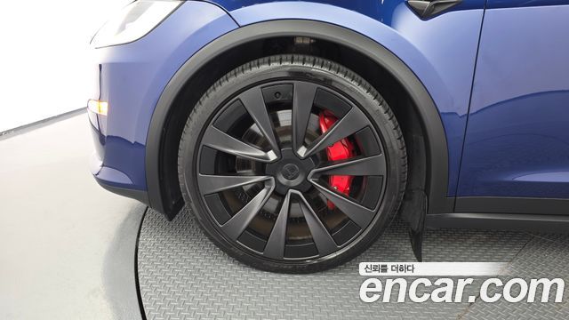 Tesla Model X Plaid — пробег 47 977 км — фото 5 из 5