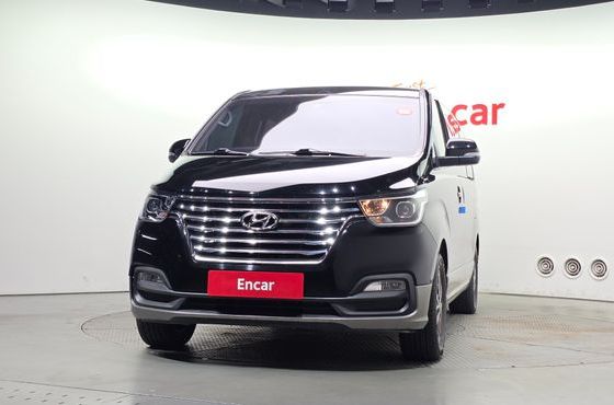 Hyundai Starex Urban 9-Seater Exclusive — пробег 136 251 км — фото 3 из 5