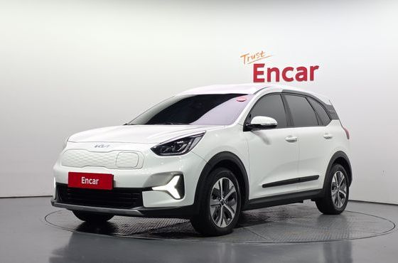Kia Niro Air — пробег 150 873 км — фото 1 из 5