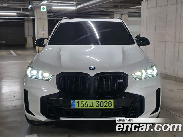 BMW X5 M60i — пробег 6 099 км — фото 3 из 5