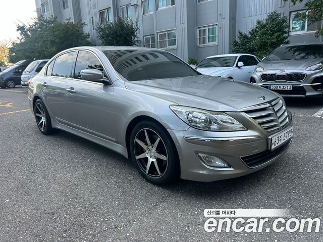 Hyundai Genesis из Кореи Encar