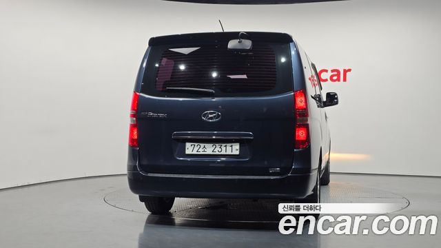 Hyundai Starex 12-Seater LPi Wagon Smart — пробег 109 313 км — фото 4 из 5