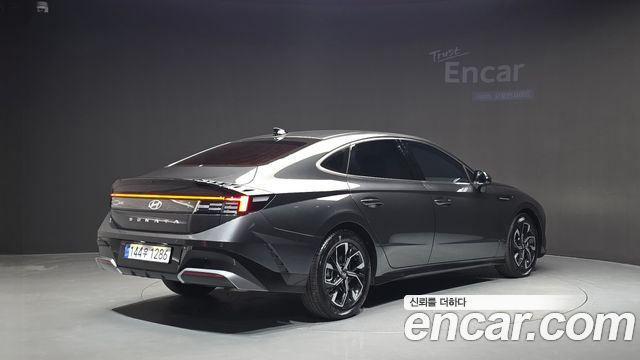 Hyundai Sonata 1.6 Turbo S — пробег 3 684 км — фото 2 из 5