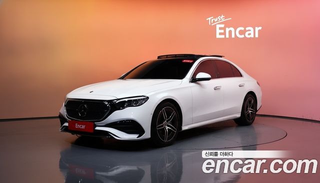 Mercedes-Benz E-Class E200 AMG Line — пробег 4 822 км — фото 1 из 5