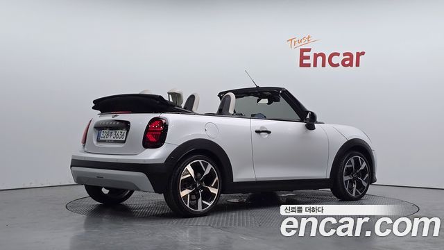 Mini Cooper Convertible Favoured — пробег 6 624 км — фото 2 из 5