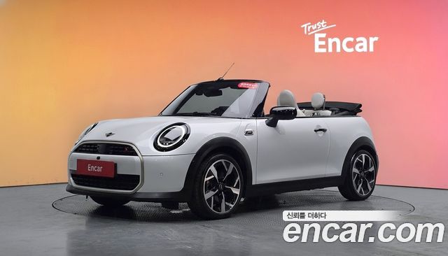 Mini Cooper Convertible Favoured — пробег 6 624 км — фото 1 из 5