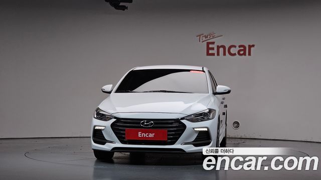 Hyundai AVANTE 1.6 Turbo Sport — пробег 89 975 км — фото 3 из 5