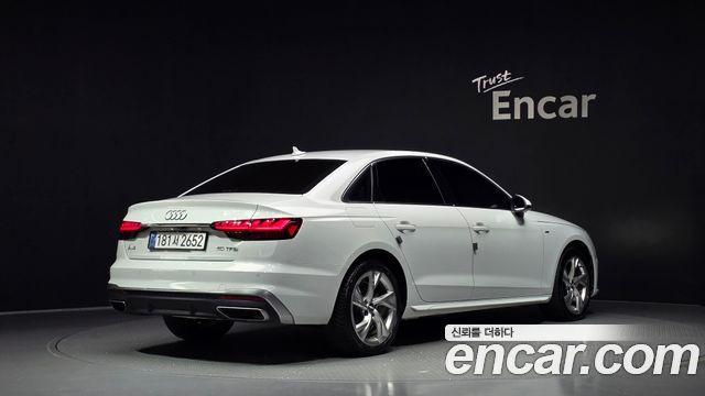 Audi A4 40 TFSI Premium — пробег 88 690 км — фото 2 из 5