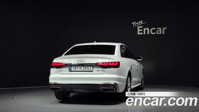 Audi A4 40 TFSI Premium — пробег 88 690 км — фото 4 из 5