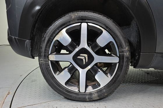 Citroen-DS C4 CACTUS 1.6 BlueHDi Shine — пробег 90 967 км — фото 5 из 5