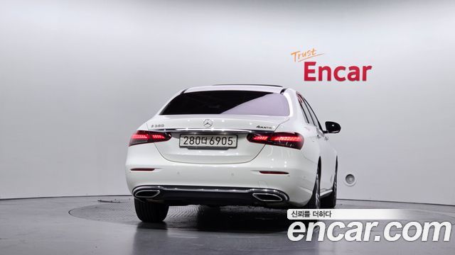 Mercedes-Benz E-Class из Кореи Encar