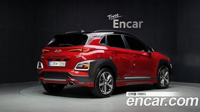 Hyundai Kona из Кореи Encar
