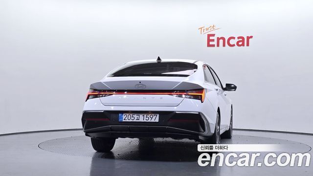 Hyundai AVANTE из Кореи Encar