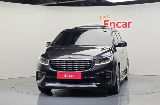 Kia Carnival 9-Seater Noblesse Special — пробег 89 958 км — фото 3 из 5